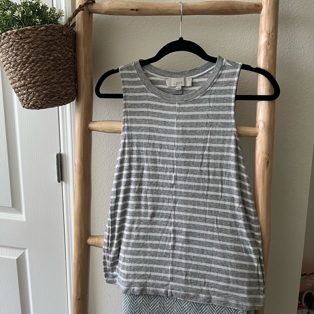 Ann Taylor loft gray striped tank